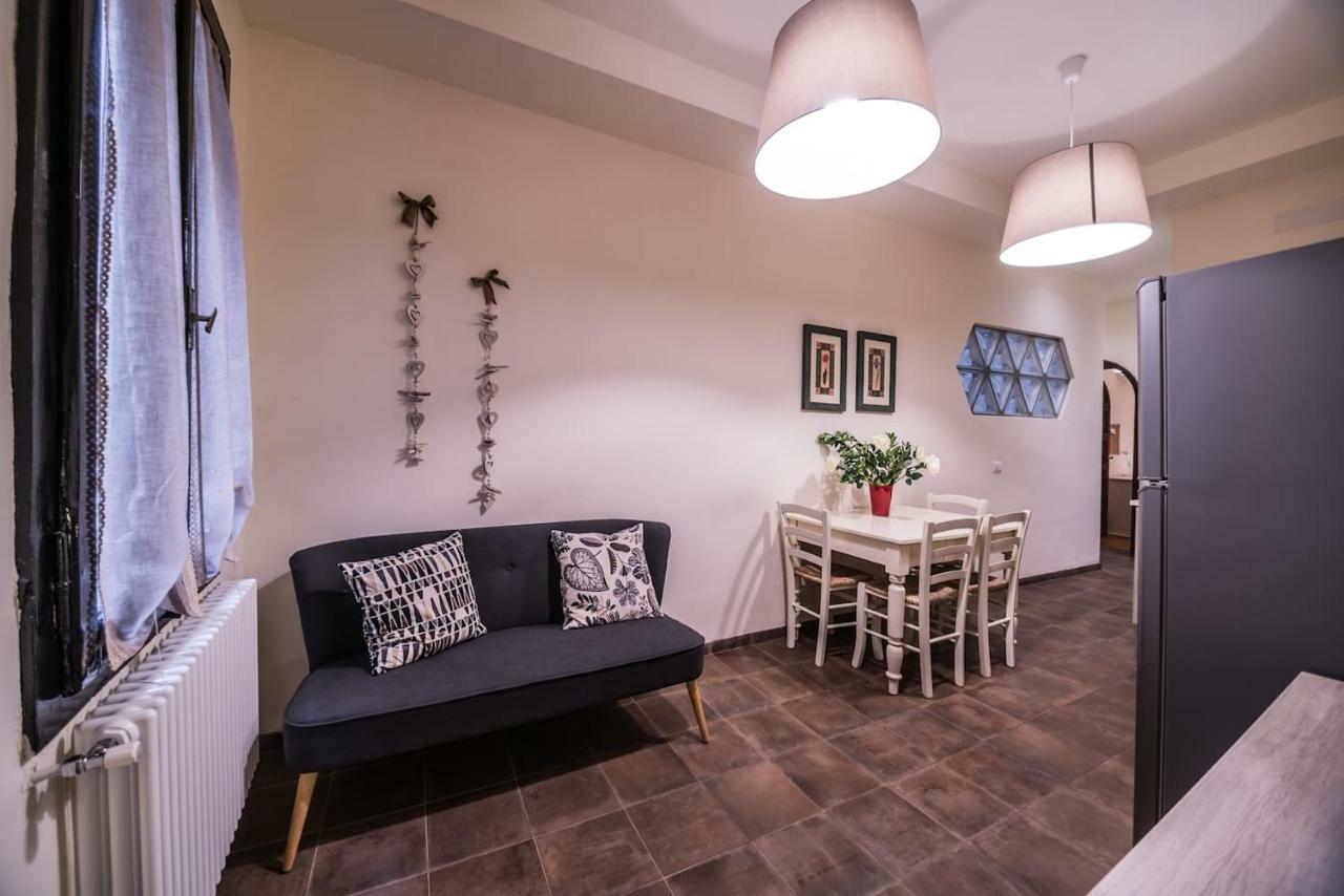 Spacious Apt With Terrace 200 Meters From Duomo Appartamento *